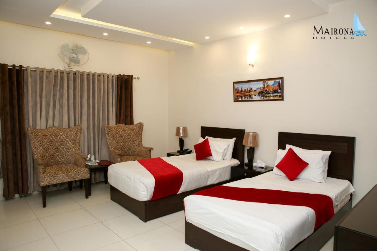 Hotel Mairona Gulberg Lahore Esterno foto