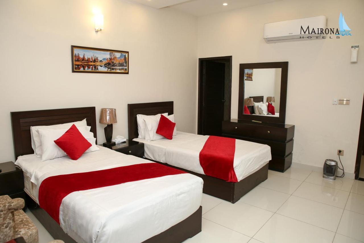 Hotel Mairona Gulberg Lahore Esterno foto