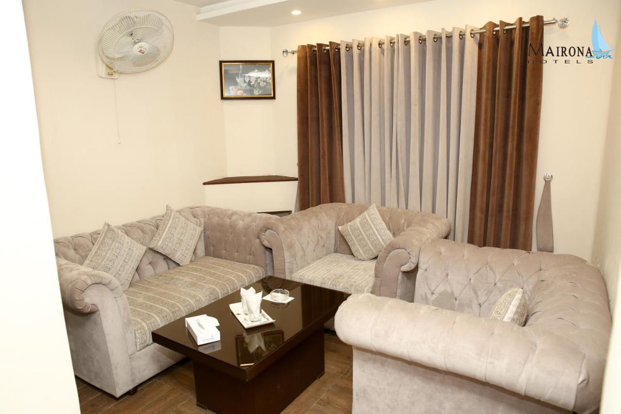 Hotel Mairona Gulberg Lahore Esterno foto