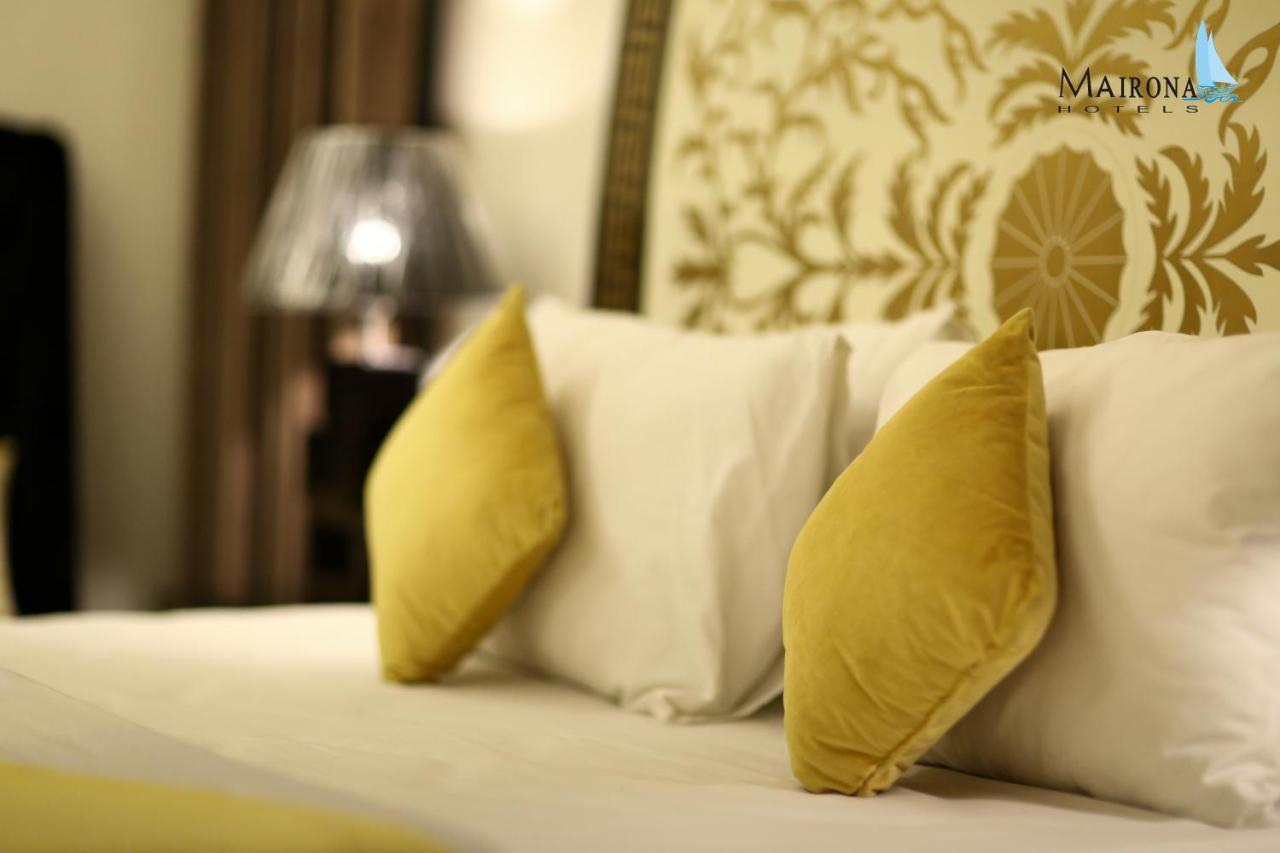 Hotel Mairona Gulberg Lahore Esterno foto