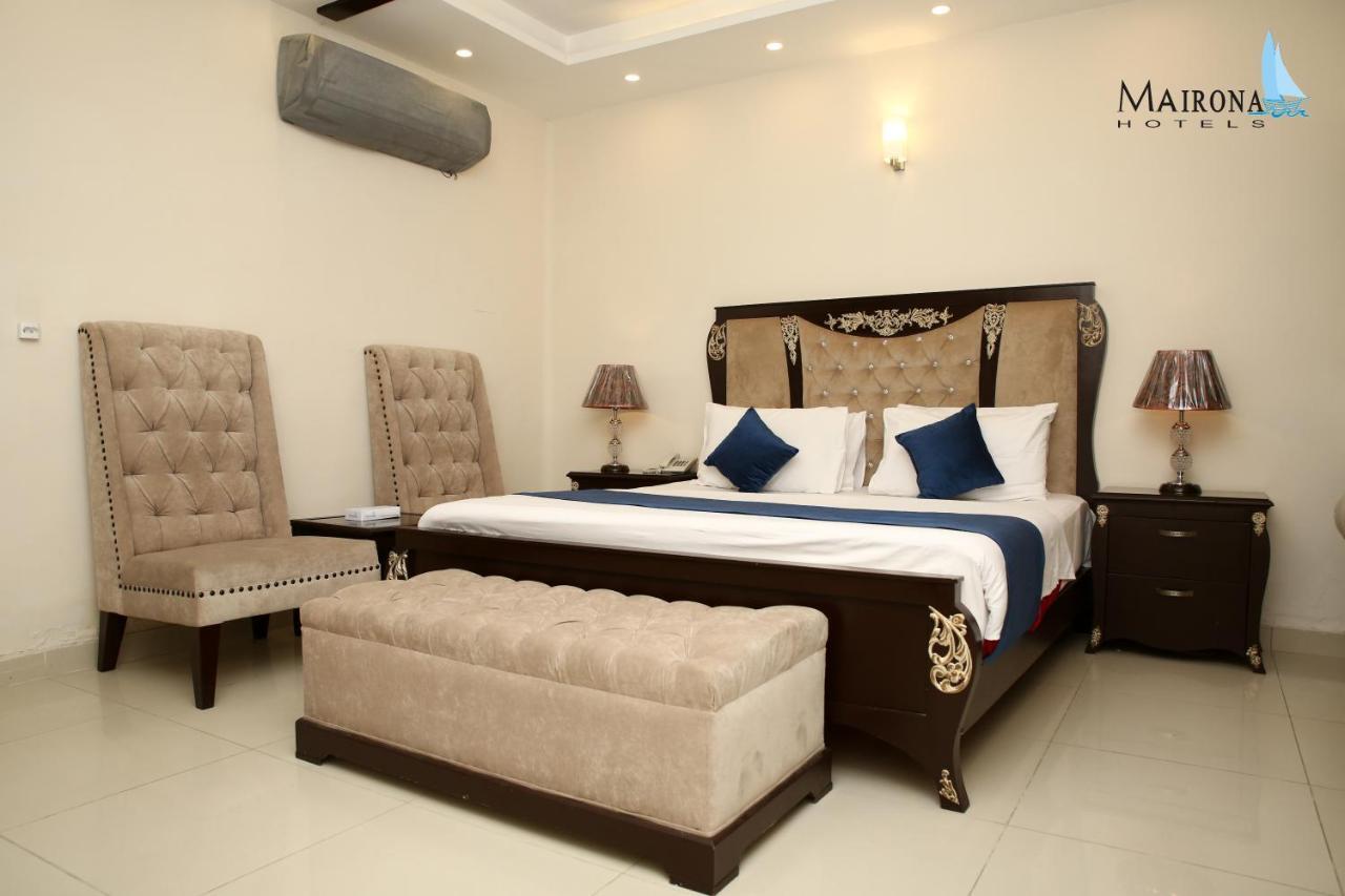 Hotel Mairona Gulberg Lahore Esterno foto